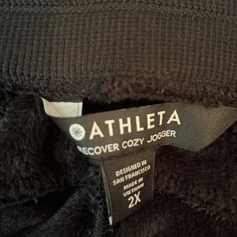 Athleta Recover Cozy Joggers - Picture 5 of 8